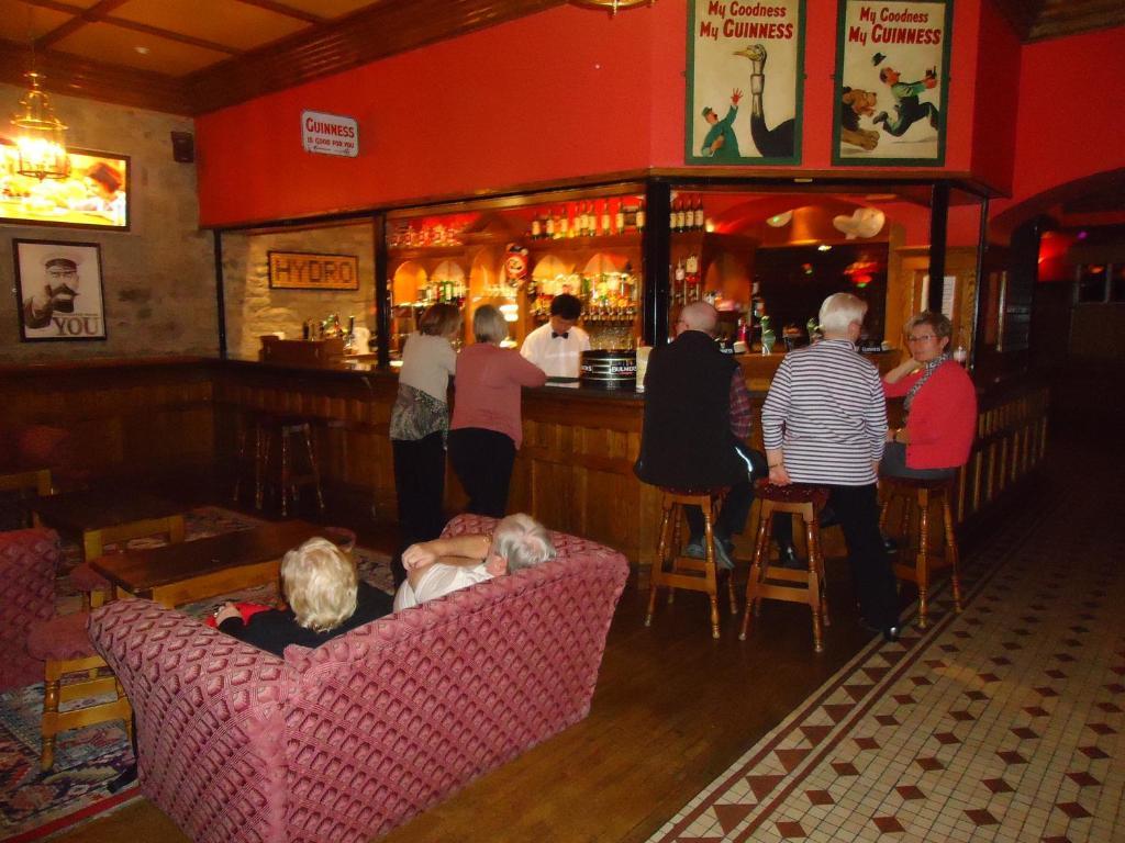 Hydro Hotel Lisdoonvarna Bagian luar foto